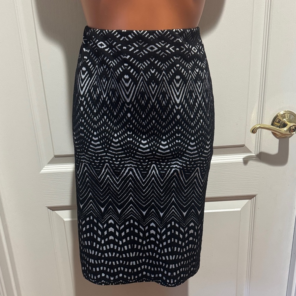 ANN TAYLOR Abstract Art Deco Pull On Knit Pencil Skirt S Small $99 EUC KL